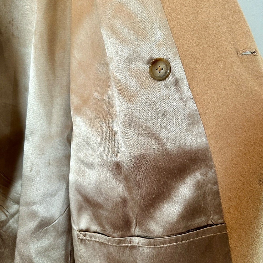 Brooks Brothers Men's Peak Lapel Coat, Men's size 40 S, Vintage, 100% Camel Hair - Picture 5 of 7